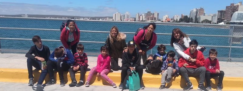ESPECTRO AUTISTA: 65 personas de El Placer de Jugar tuvieron su viaje al mar para despedir el 2021