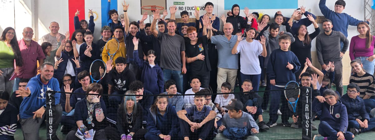 FORMACIÓN: El Instituto Especial Mater, la Fundación Nalbandian y Talento Sports firmaron un convenio para el desarrollo del tenis adaptado