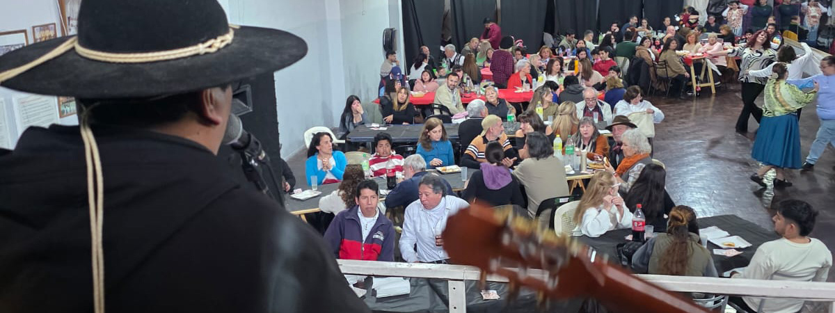 GRAN PEÑA SOLIDARIA: La música, voces y danza reinaron en el regreso de las Peñas de Sembrando Cultura