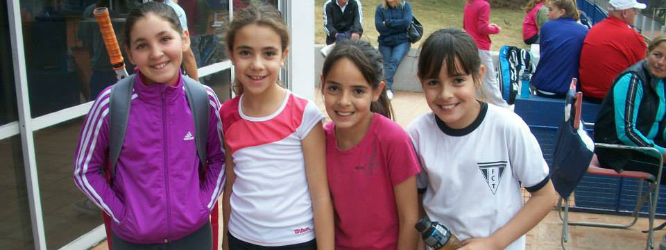 TENIS: La FederaciÃ³n apuesta a recuperar el tenis femenino
