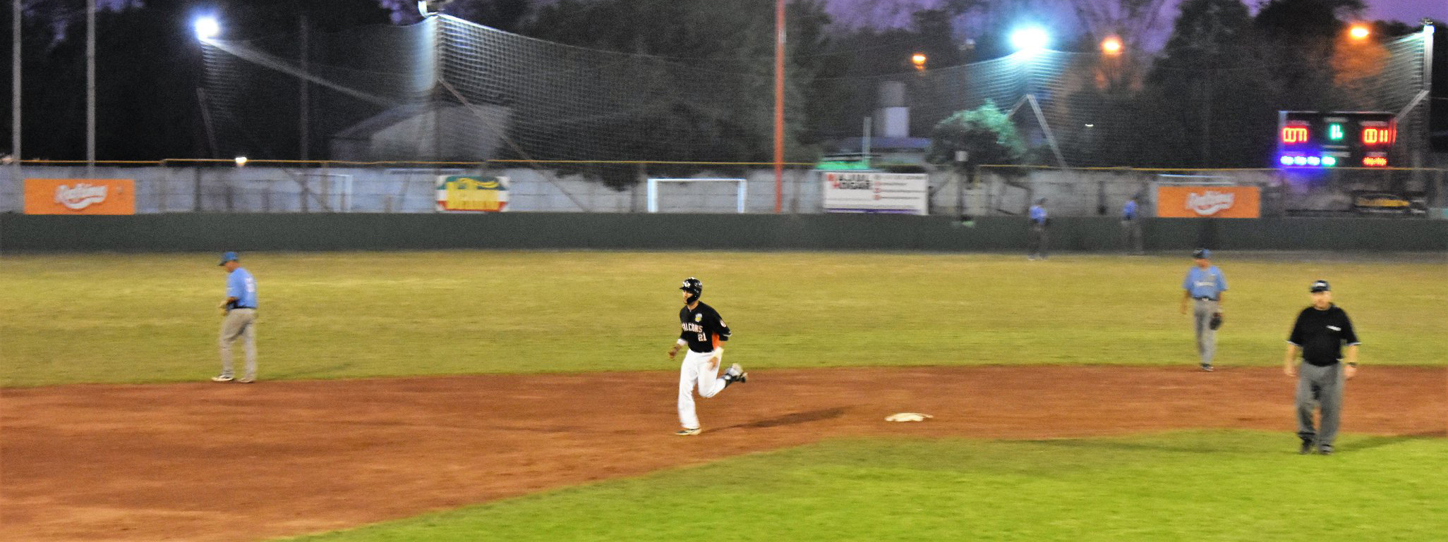 BÃ‰ISBOL: Pumas se confirmÃ³ como lÃ­der, y a Industriales se le trabÃ³ la maquinaria