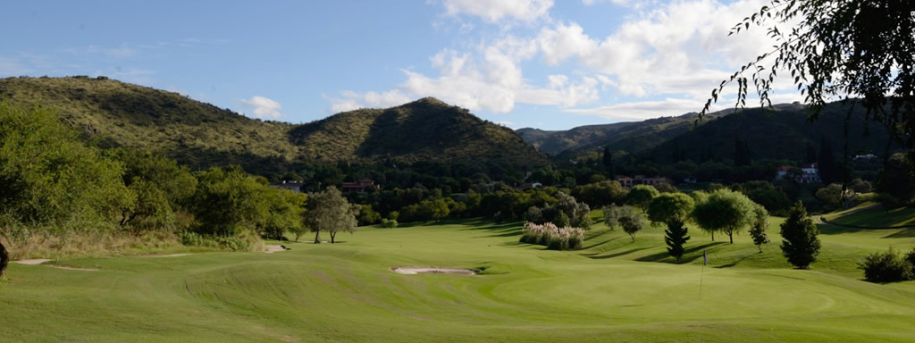 GOLF: Con podio pleno del Jockey Club Rafaela, el Clásico Nicasia de El Potrerillo de Larreta se fue a Santa Fe