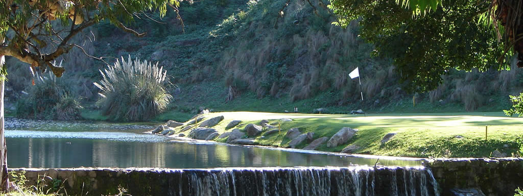 GOLF: 