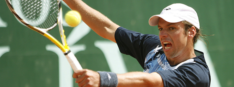 TENIS: Zeballos no pudo con Djokovic y siguen Schwartzman y Olivo en Oriente