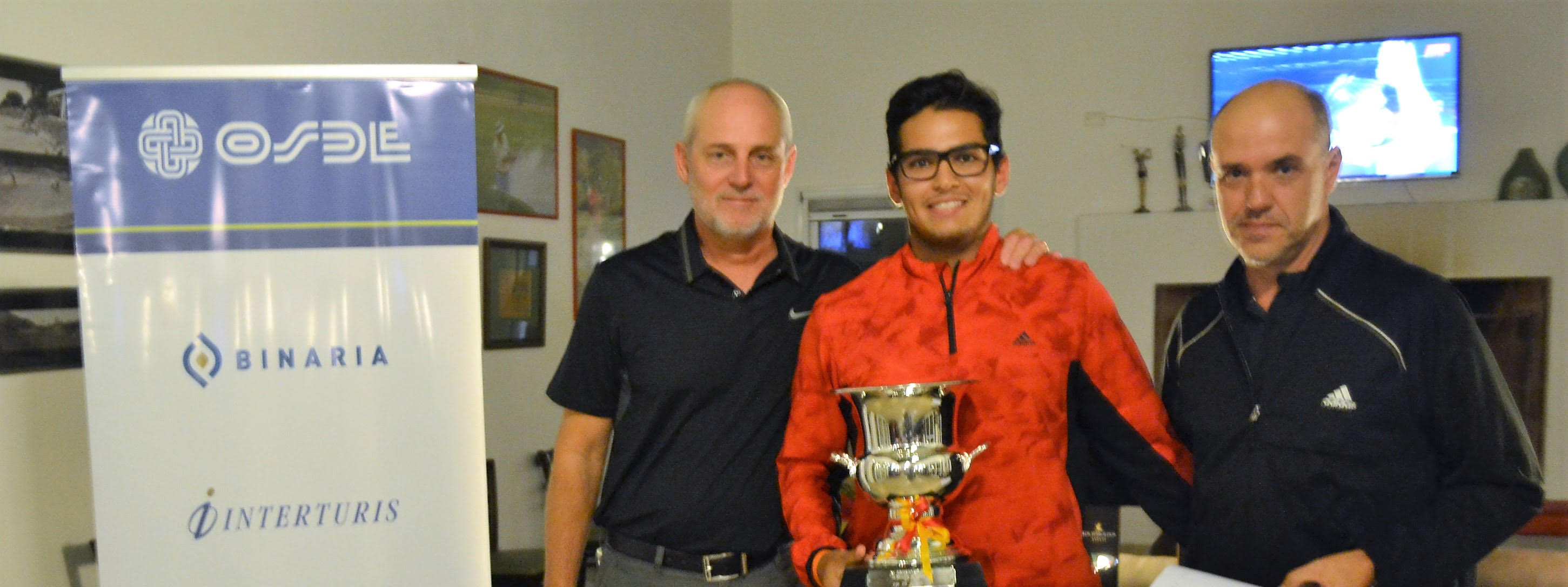 GOLF: El Abierto de El Potrerillo coronÃ³ a MartÃ­n Bustamante y Constanza JofrÃ©