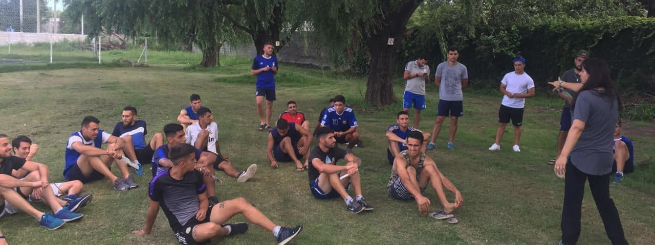 FÃšTBOL: Emilce Charras y su experiencia con el coaching en el fÃºtbol