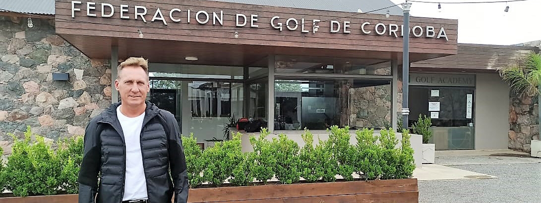 GOLF: 