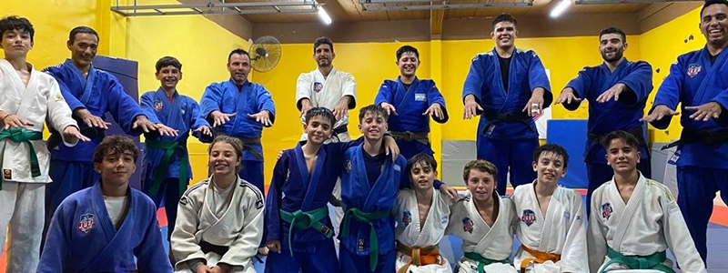 JUDO: El Judo Cruces Team partiÃ³ a Brasil en busca de roce y experiencia de alto vuelo