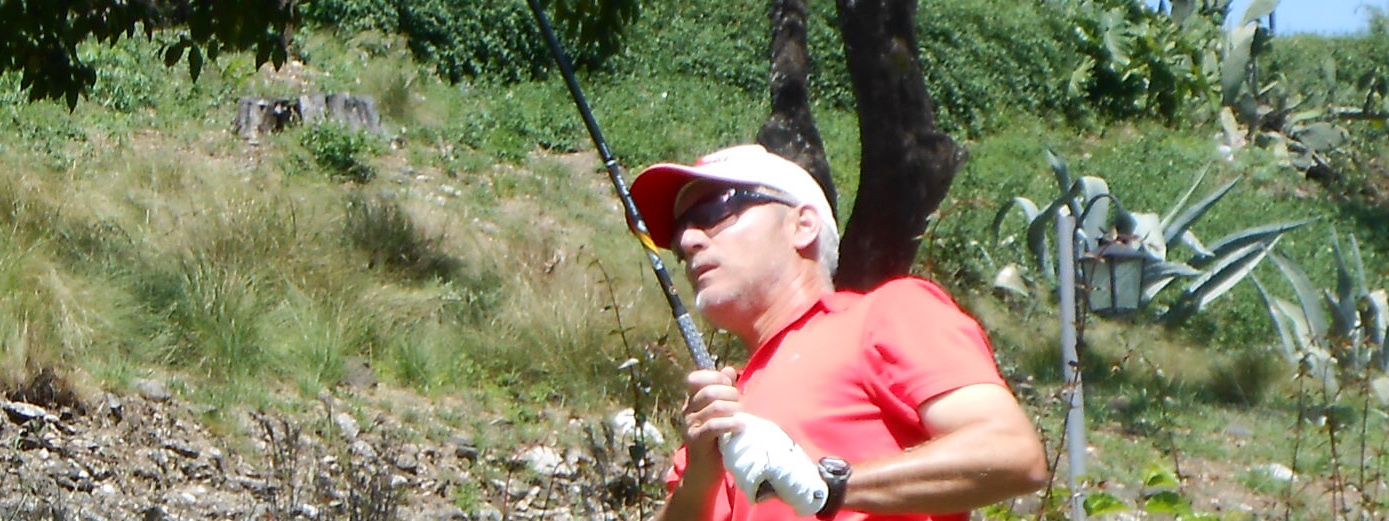 GOLF: Alejandro Zuberbuhler festejÃ³ doble en el Mid Amateur