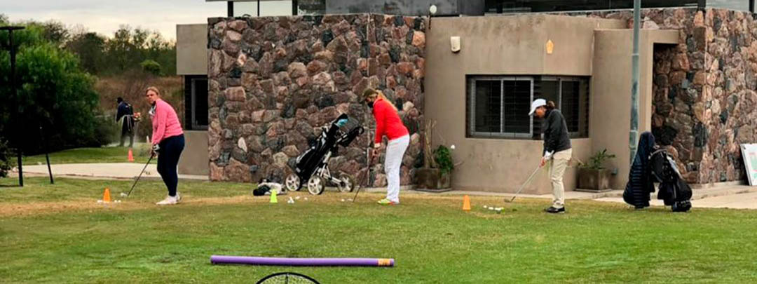 GOLF: La FGPC abriÃ³ un espacio semanal de clÃ­nicas deportivas para mujeres golfistas +25
