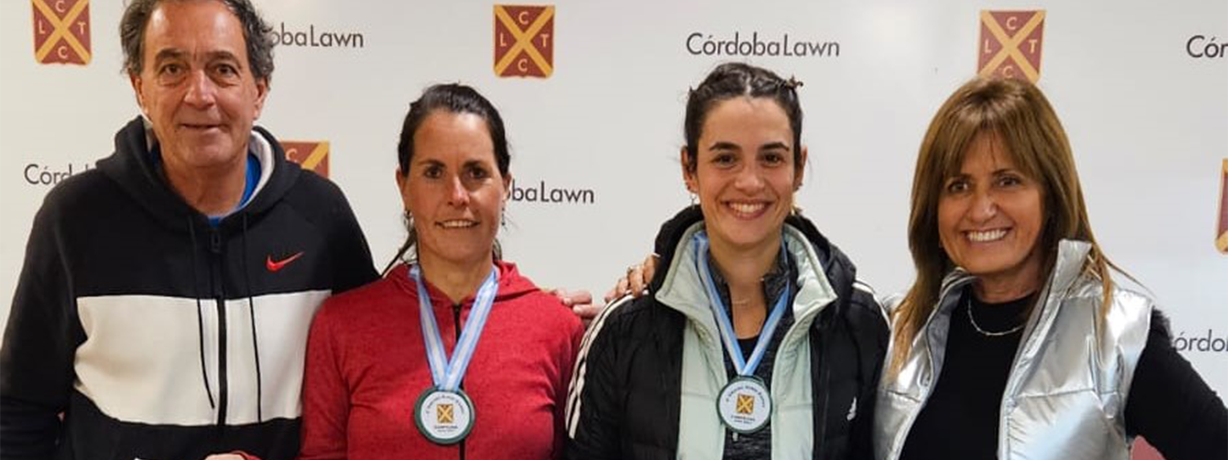 TENIS: Andrea Manzanares y Melina GonzÃ¡lez se llevaron el premio mayor del Doble Damas del CÃ³rdoba Lawn