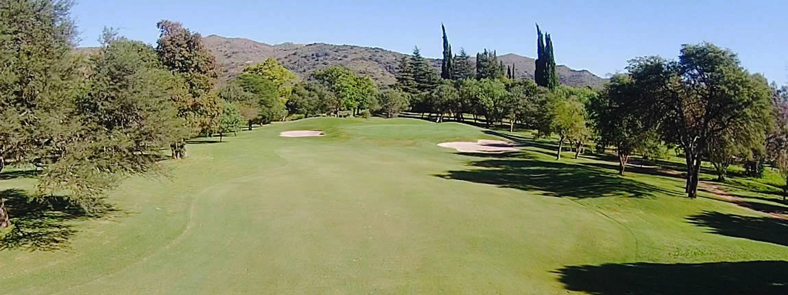 GOLF: Brian Berta (h) marcÃ³ distancias y se llevÃ³ el ClÃ¡sico Nicasia de El Potrerillo de Larreta