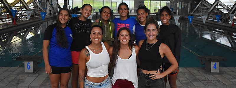 NATACIÃ“N ARTÃSTICA: SofÃ­a SÃ¡nchez y Karina Flores, y un campus enriquecedor en la escuela Sincro CÃ³rdoba