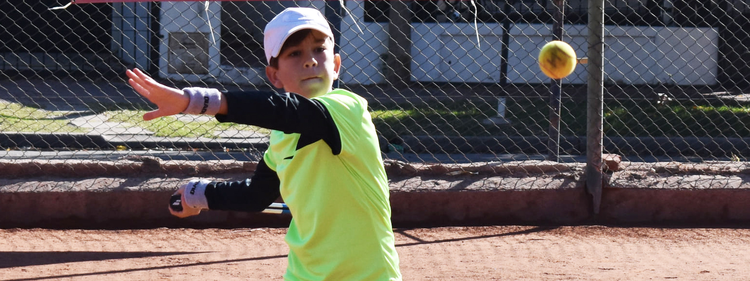 TALENTO TENIS 2022: Lomas Tenis Villa Allende se alista para la etapa de agosto del Circuito