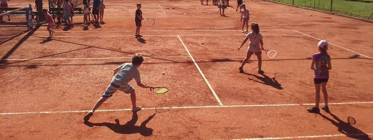 TENIS: Encuentro de escuelas en el CÃ³rdoba Lawn Tenis