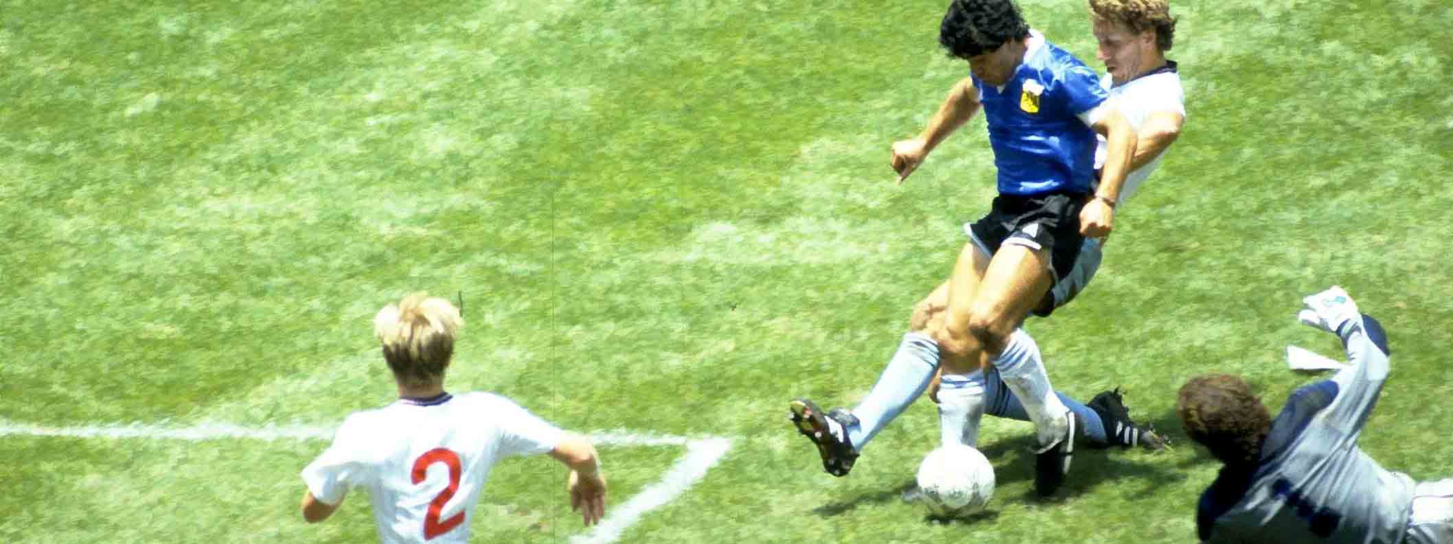 DÃA DEL FUTBOLISTA ARGENTINO: Se celebra la obra de Diego contra los ingleses, la mÃ¡s maravillosa en una cancha de fÃºtbol