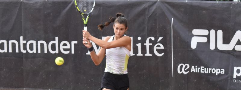 TENIS: Luisina Giovannini no tuvo contemplaciones y ya estÃ¡ en semis del ITF W15 del CÃ³rdoba Lawn