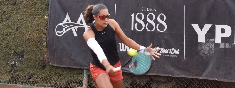 TENIS: La cordobesa Luisina Giovannini se llevÃ³ todo del ITF W15 del CÃ³rdoba Lawn, y pide cancha
