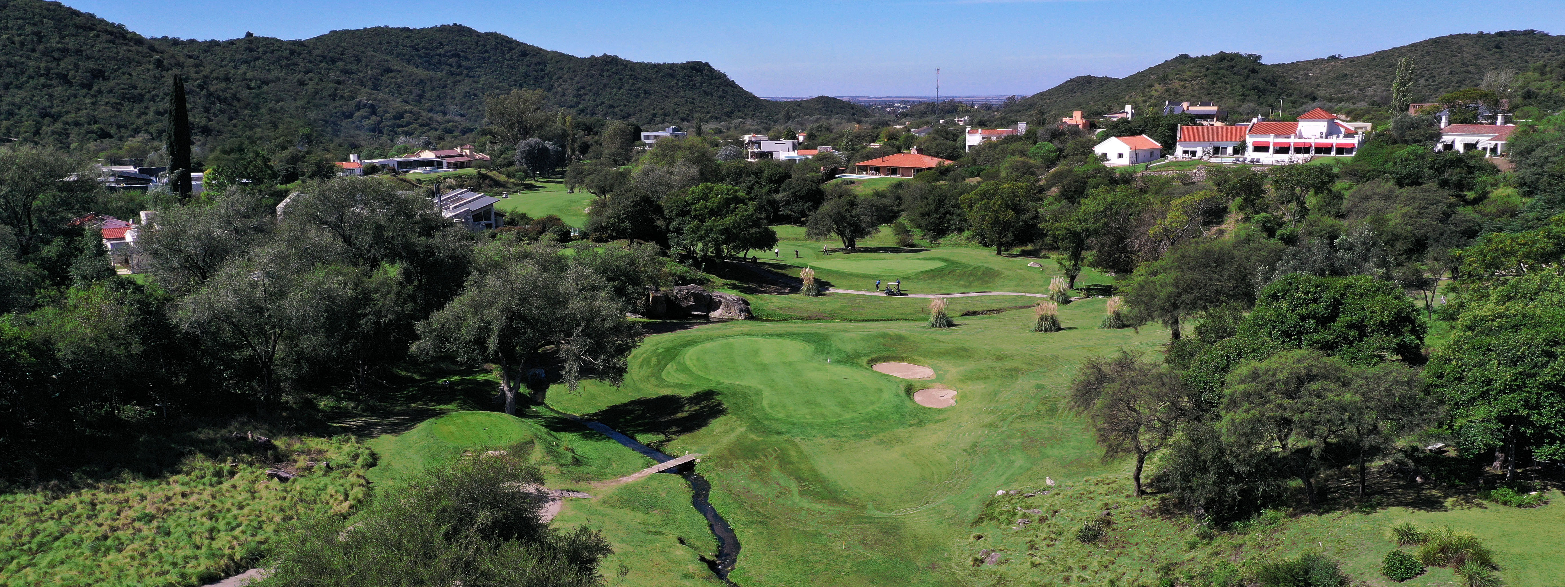 GOLF: Christian Maggio y Sonia Viale cerraron enero con una victoria en El Potrerillo de Larreta